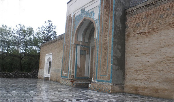 MAUSOLEUM OF MUHAMMAD BASHORO