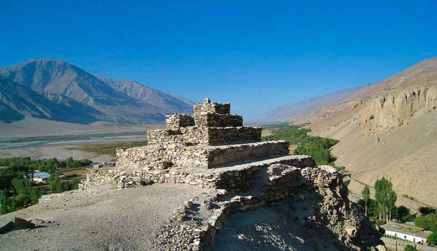 THE PYRAMID TO THE VRANG — BUDDHIST COMPLEX