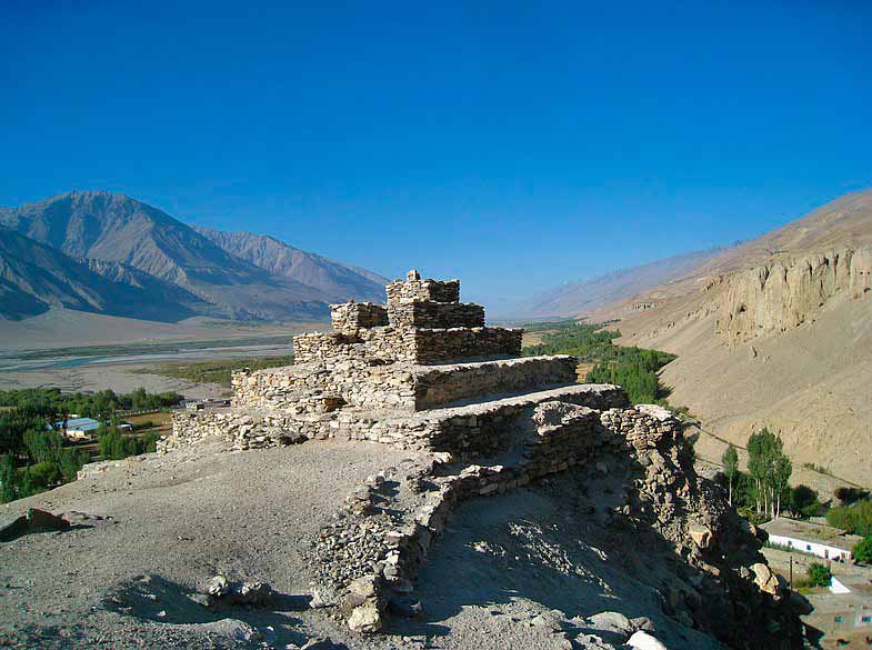 THE PYRAMID TO THE VRANG — BUDDHIST COMPLEX