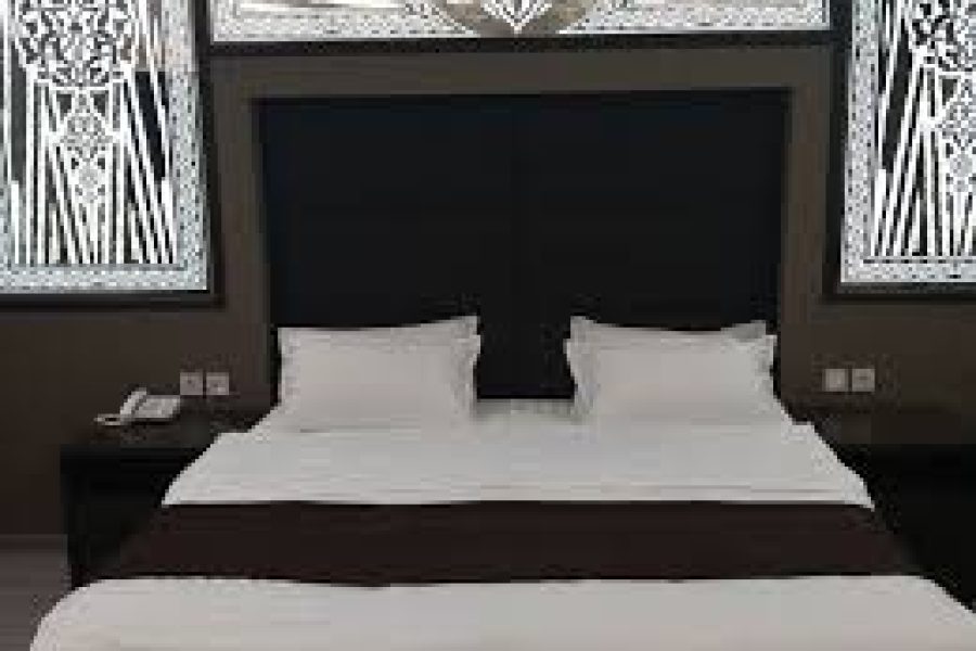 Almos Guest House